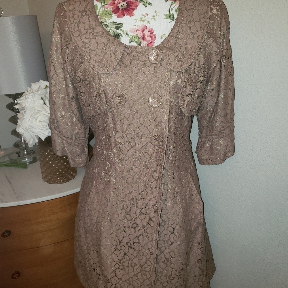 Dusty Rose Beige Jacket Dress Sz Small C2 by Calibrate Lace Pockets Trench Style